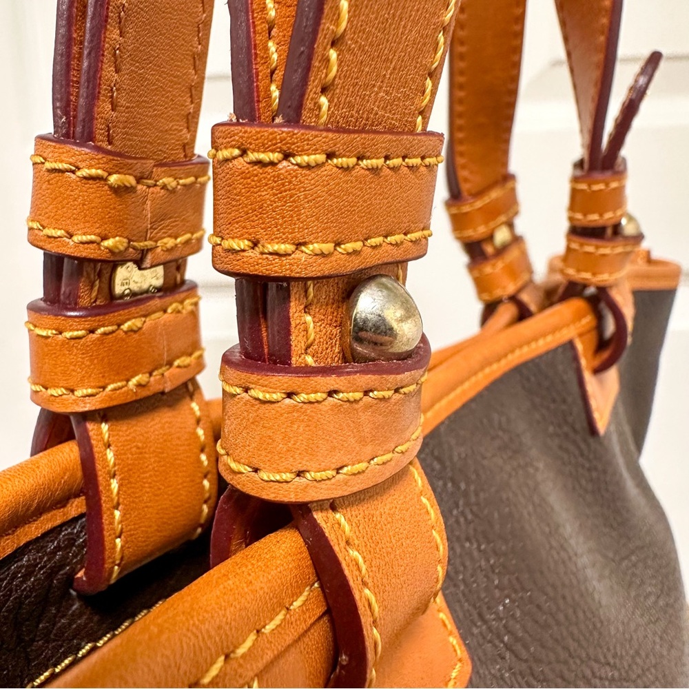 Dooney & Bourke Pebbled Grain Leather Shopper Tote Brown With Tan Trim - Picture 8 of 12